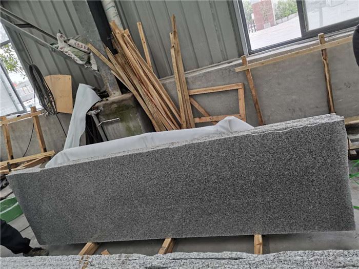 Luna white granite slabs small slab
