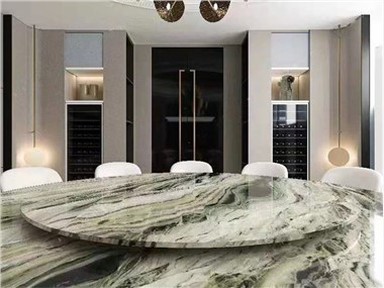 Zelena marmorna miza