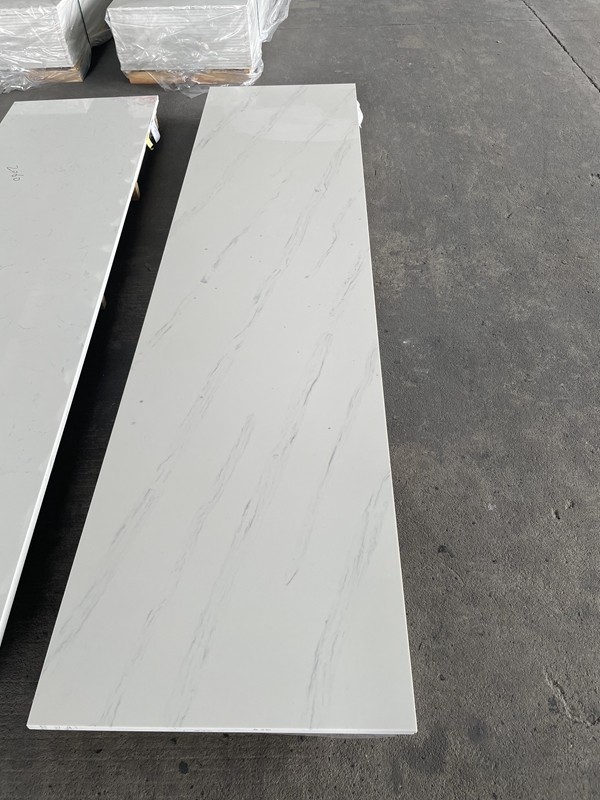 marble look quartz half slab