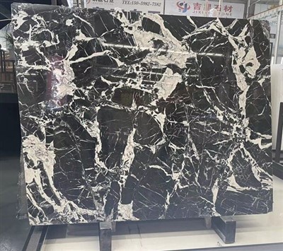 Petit Antique Marmor