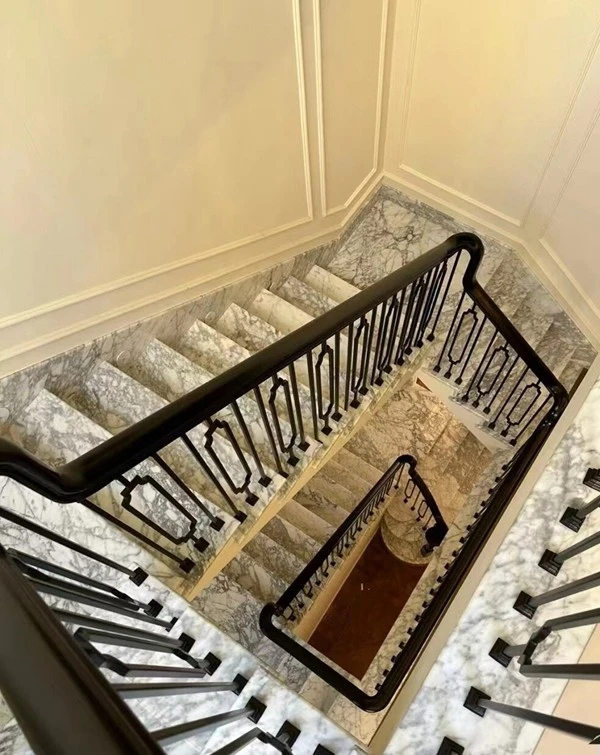 Venato Carrara Marble Staircase